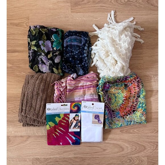 Bundle Of Eight Womens Scarves Head Coverings Multicolor Accessories Fashion - Picture 1 of 1